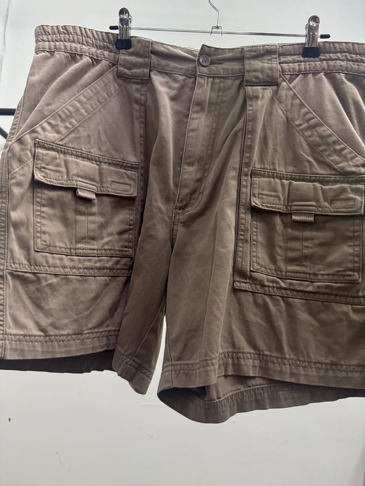 St John's Bay Khaki Cargo Jorts
