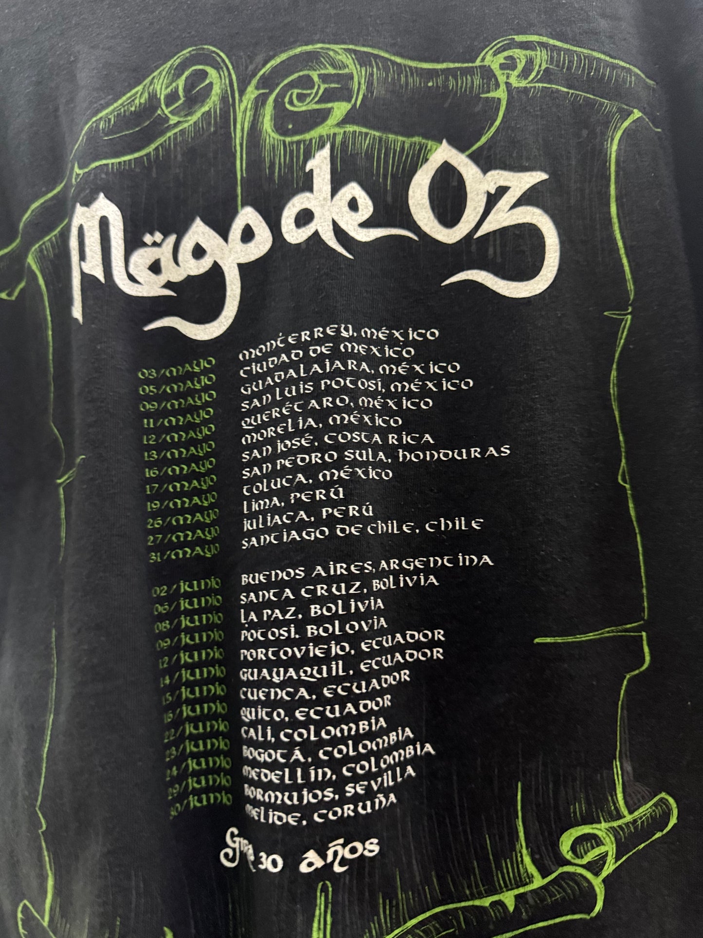Mago de Oz Graphic Black Tee