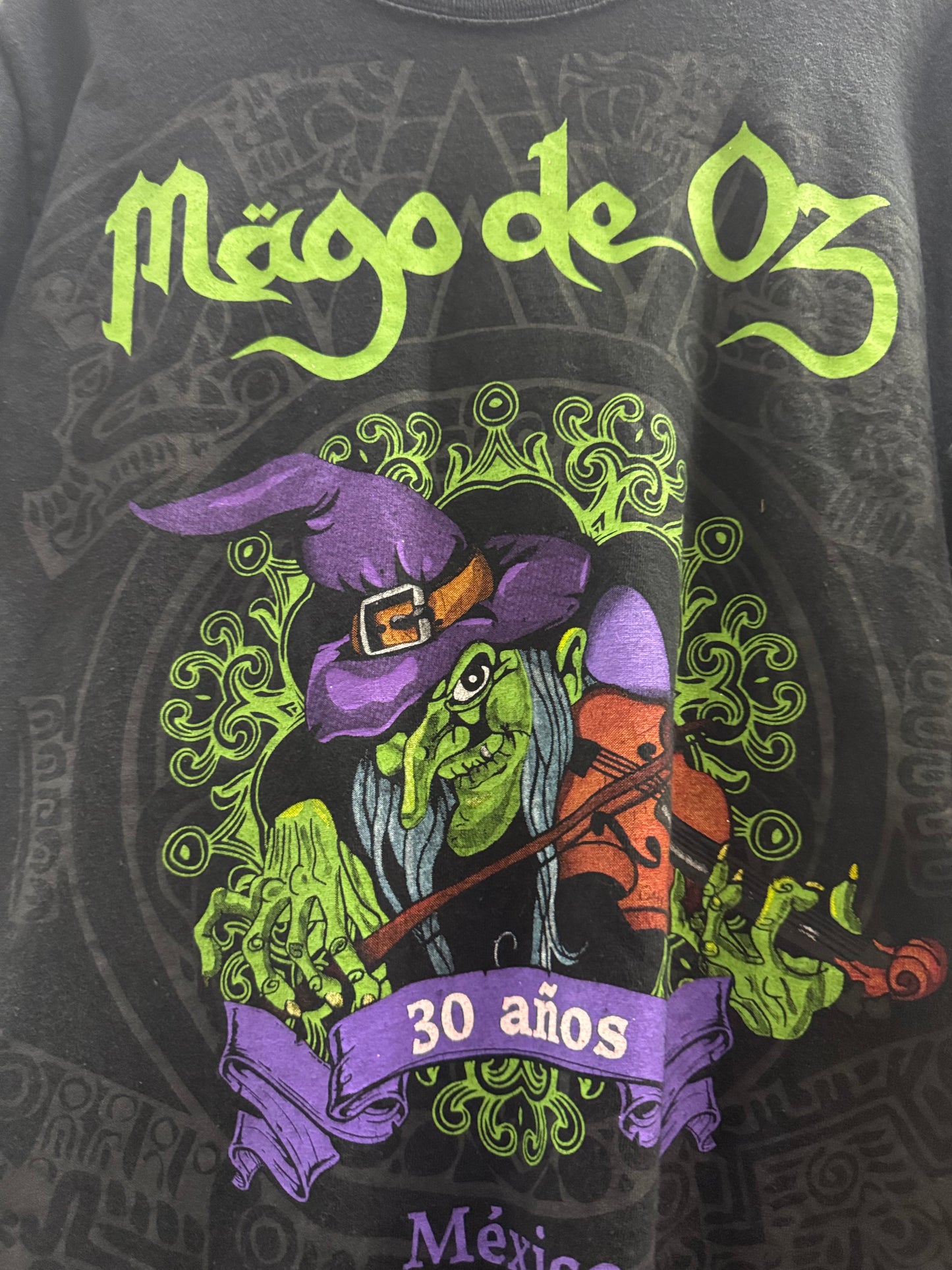 Mago de Oz Graphic Black Tee
