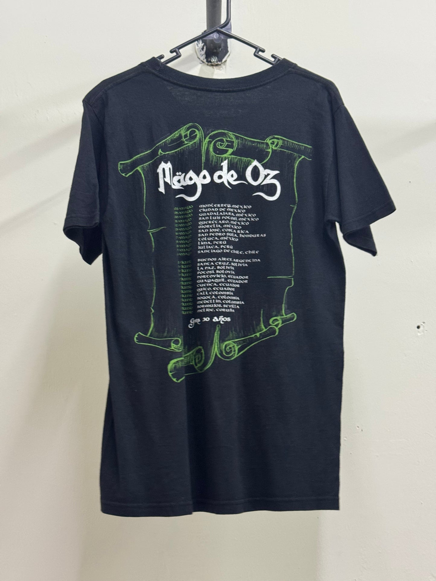 Mago de Oz Graphic Black Tee