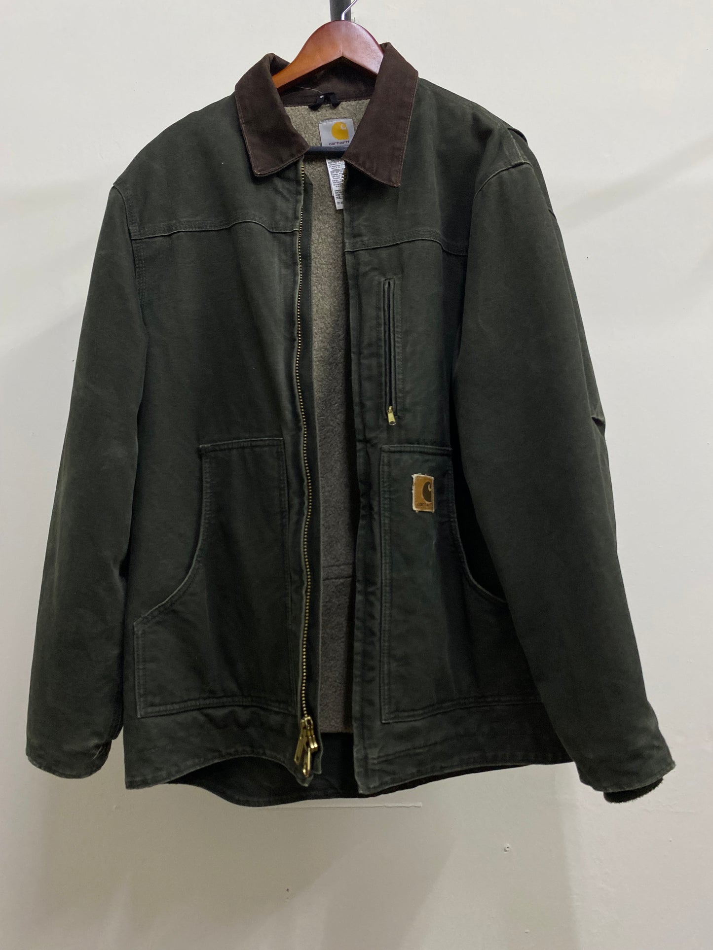 Carhartt Dark Brown Neck Dark Green Zip-Up Jacket