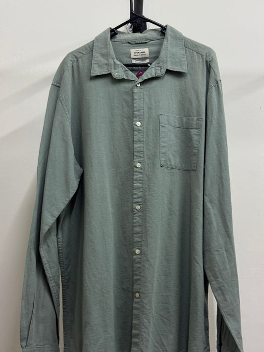 Sfera Men Button Up Long Sleeve Light Blue Shirt