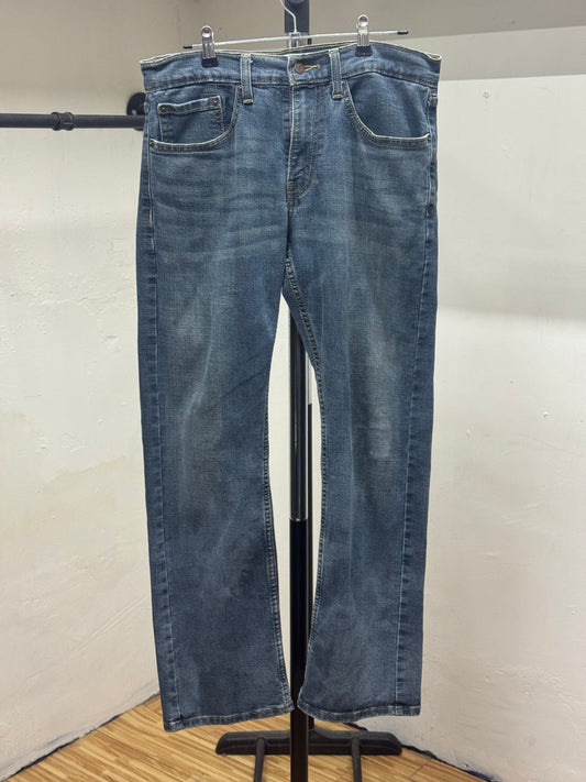 Levi's Signature Washed Denim Relaxed Fit